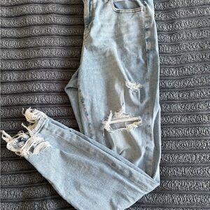 American Eagle Outfitters Light Blue Distressed Skinny Jeans